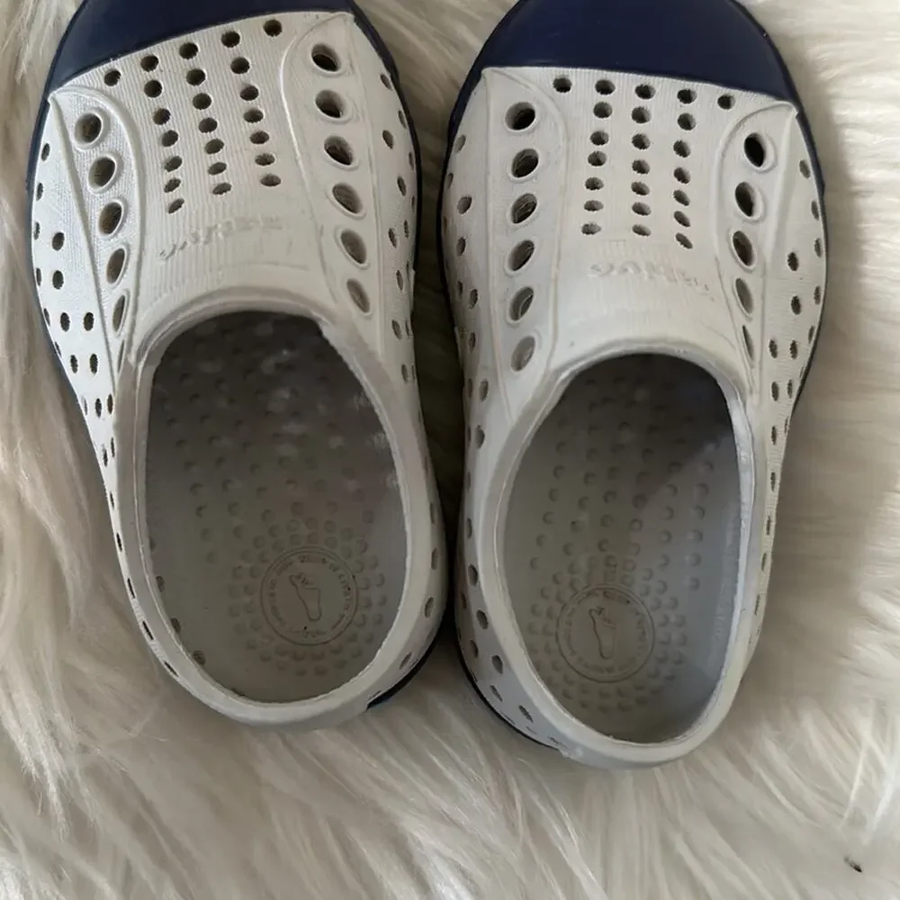 Native grey blue
